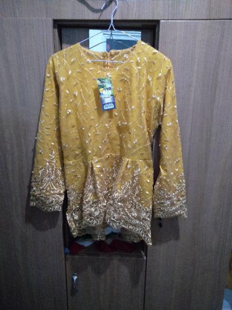 Couple Narendra Couple Batik Sarimbit Brukat