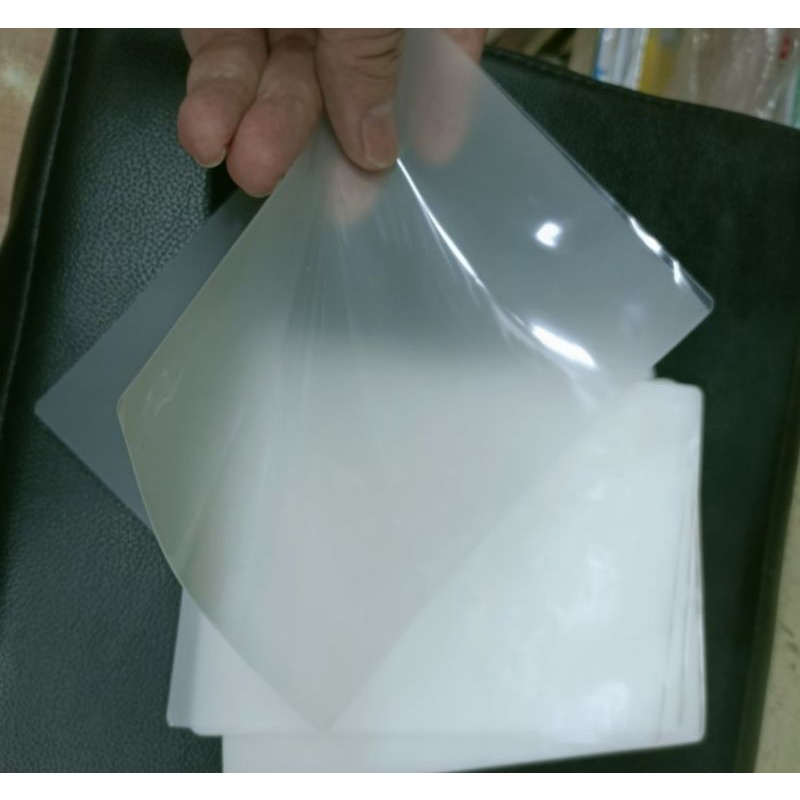 

Plastik Laminating A6 100 micron 1/4 A4 / Pak isi 50 Lbr