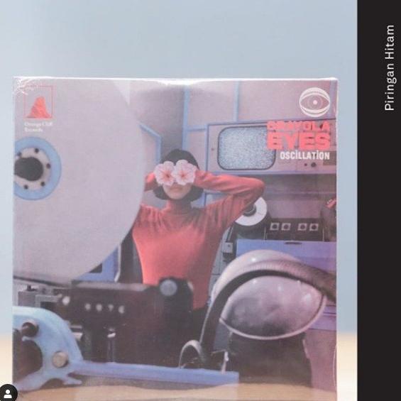 Vinyl 7" Crayola Eyes - Oscillation termurah