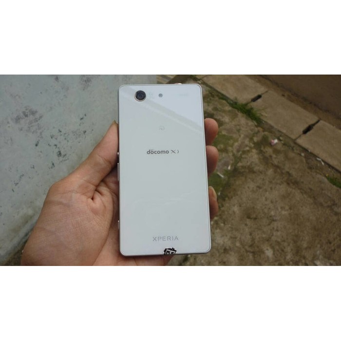 Sony Xperia Z3 compact docomo
