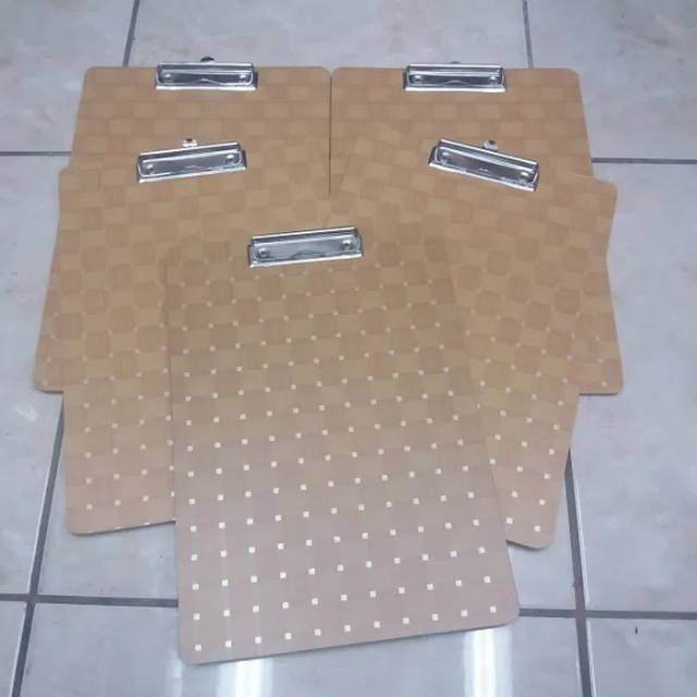 

Papan Jalan Kayu 34x24cm / Papan Ujian Kayu