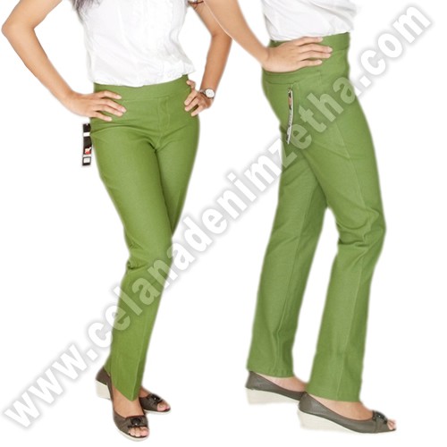 Celana Zetha Denim Daun