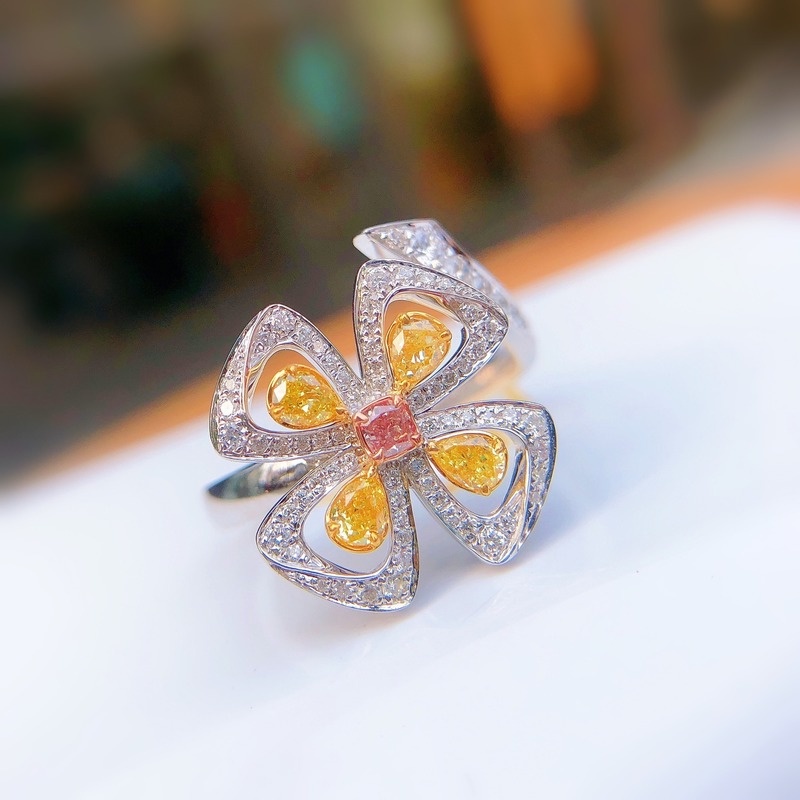 Luxury Fashion Yellow Diamond Four-Leaf Clover Pink Crystal Open Ring