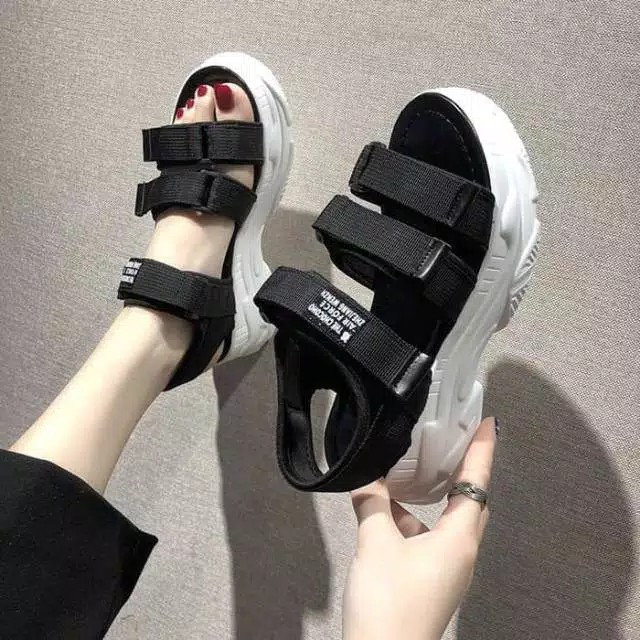 SANDAL GUNUNG KOREA KN 01 SOLE PUTIH GLADIATOR