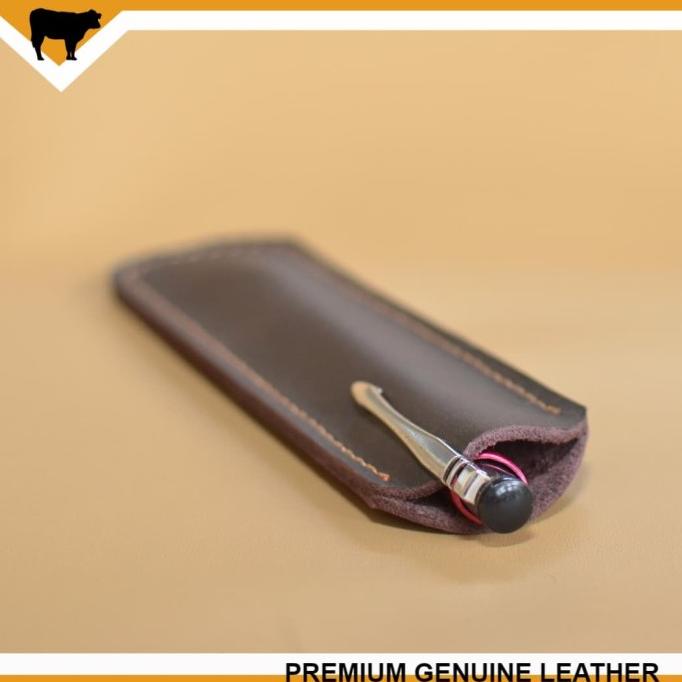 

BAYAR DITEMPAT TEMPAT PULPEN DAN PENSIL DARI KULIT ASLI WARNA DARK BROWN LEATHER GOOD/TEMPAT PENSIL AESTHETIC/TEMPAT PENSIL ANAK PEREMPUAN/TEMPAT PENSIL LUCU/TEMPAT PENSIL 3D/TEMPAT PENSIL TRANSPARAN/TEMPAT PENSIL LUCU/TEMPAT PENSIL KOREA/TEMPAT PENSIL