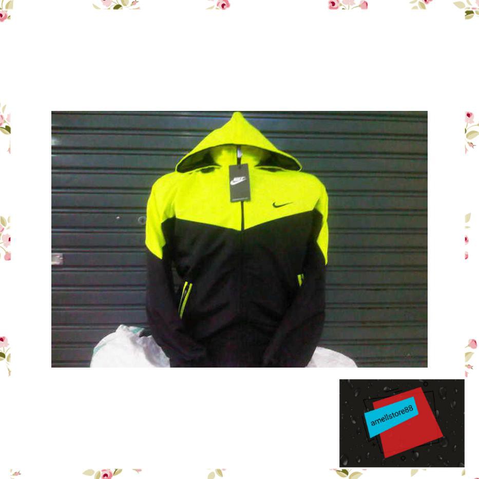 Jaket Pria parasut parka gunung Nike Parasut Hijau Stabilo Comby Hitam  KK372