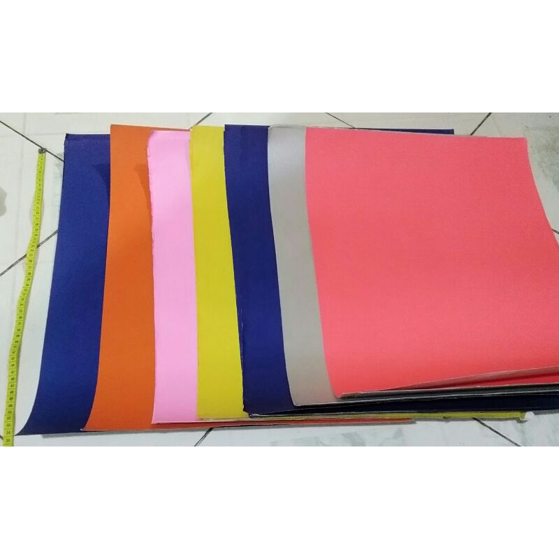 

GROSIR 27 BUAH LEMBAR KERTAS ASTURO WARNA WARNI OREN PERAK SILVER ABU BIRU PINK KUNING STABILO TERANG GELAP MURAH PTK JKT