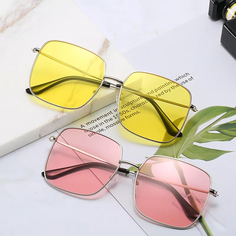 (GS) Kacamata Bentuk Kotak Permen Sunglassess Colours Kacamata