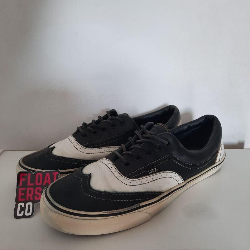 Sepatu Vans Leather Wingtip Black White Original