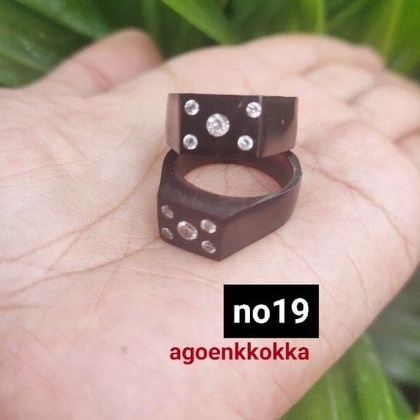 Cincin plat mata 5 hitam ukuran 19 kokka kaukah