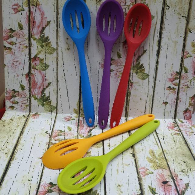 Slotted silicone spoon spatula for cooking / spatula model sendok untuk masak