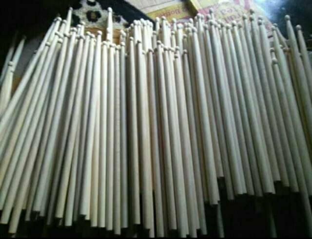 sepasang kanan kiri stik drumband anak - stik drum - stick drum - stik dram - stik anak