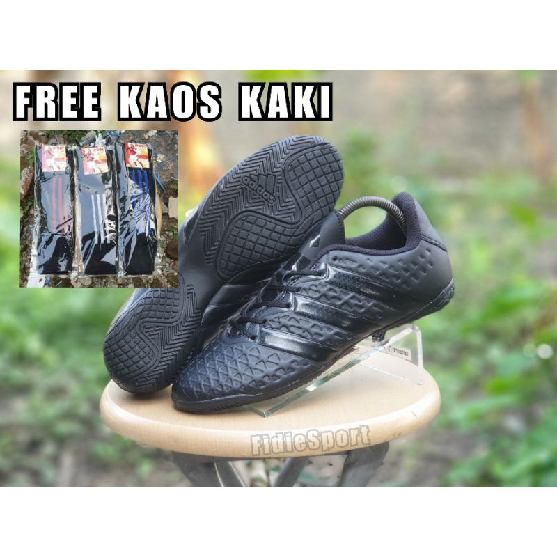 Sepatu futsal adidas ace grade ori/sepatu futsal adidas full hitam/sepatu futsal full black/adidas