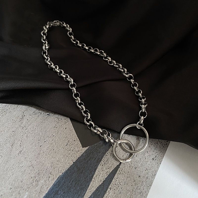 Sederhana baja titanium kalung untuk Wanita cahaya mewah minoritas desain in trendi temperamen klavi