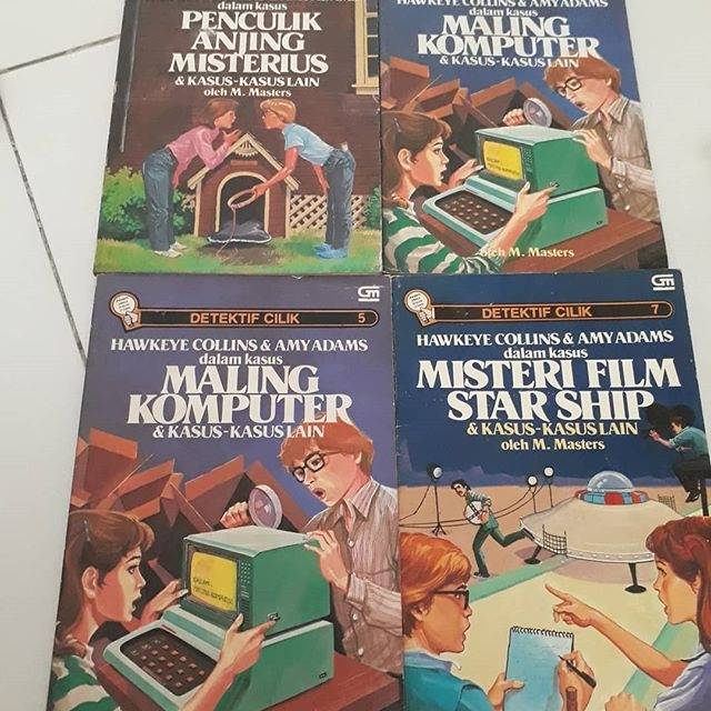 Novel Detektif Hawkeye Collins and Amy Adams.