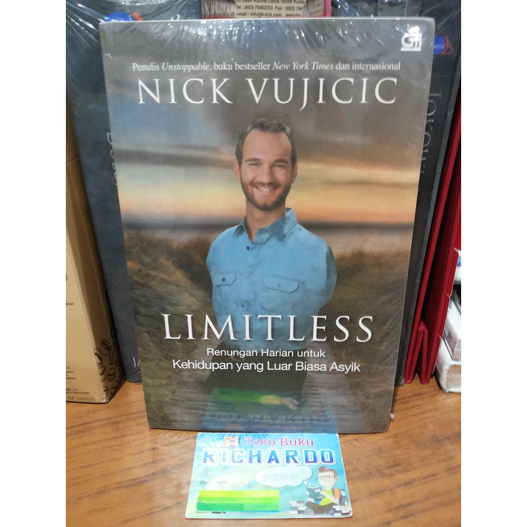 Buku Limitless Renungan Harian untuk Kehidupan yang Luar Biasa --- Nick Vujicic