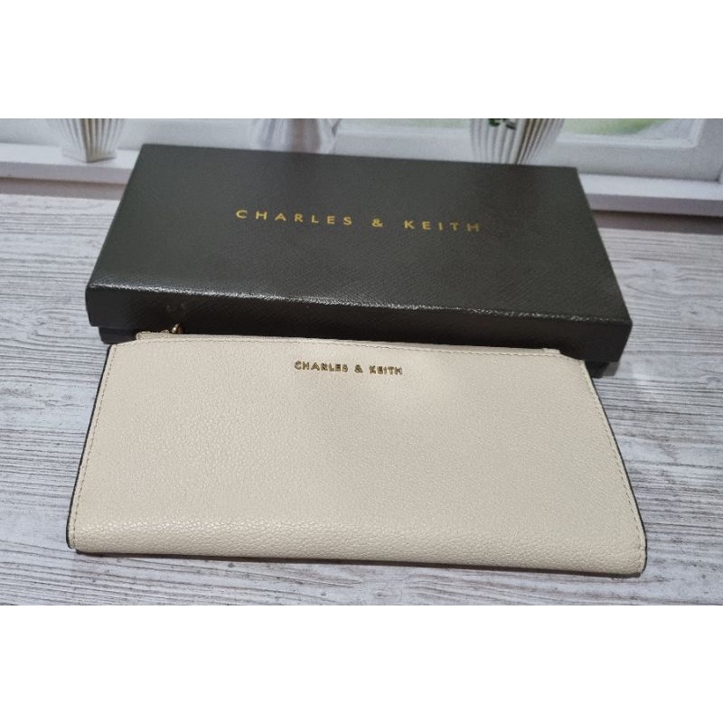Dompet Wanita Charles & Keith Original