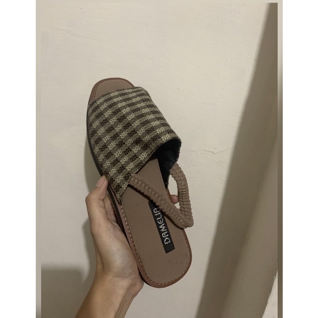 damelia shoes
