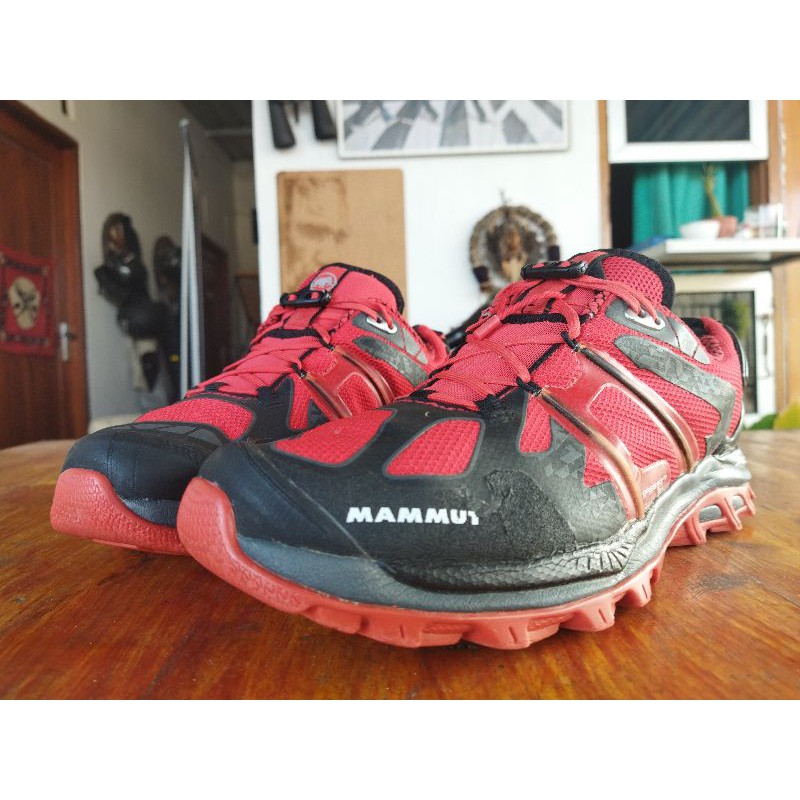 mammut walking trainers