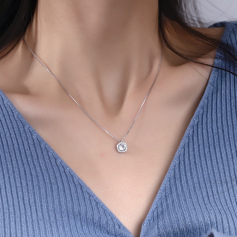 Kalung Rantai Sterling Silver Dengan Liontin Berlian Bentuk Kotak Untuk Wanita