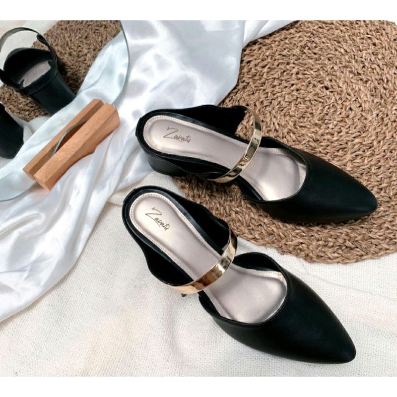 Sepatu Sendal Kulit Wanita Super JUMBO 41-45 Slop Formal Kantoran Big Size Ibu2 Bule Sendal Heels Kaki Gemuk Oversize Jebrag Krem, 44