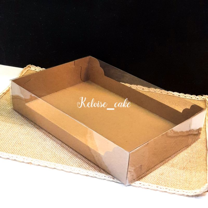 BOX/ DUS DONAT + TUTUP MIKA UKR 27 X 18,5 X 5,5 (HARGA PER 5 PCS/ @7.500)