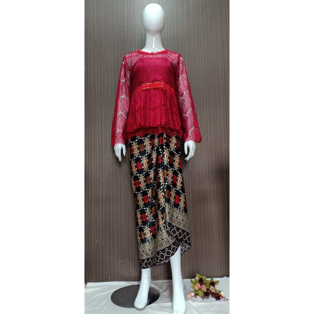 SALE OBRAL WIMODE  KEBAYA FULL PURING KEBAYA MODERN(BISA COD) /KEBAYA WISUDA LAMARAN/RUMAH KEBAYA BANDUNG RUMAH SONGKET BANDUNG