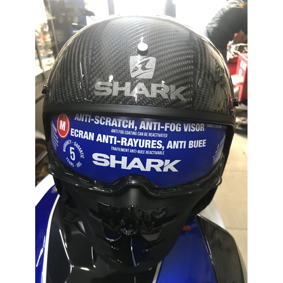 Untuk Anda Shark Raw Drak Carbon