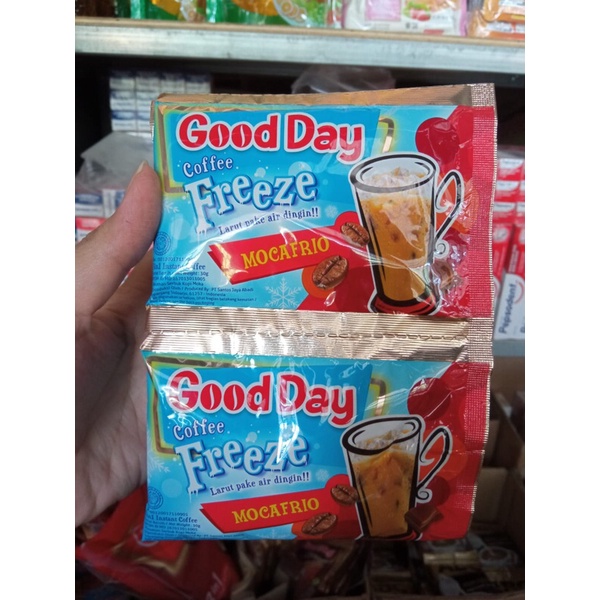 

Kopi Good Day Freeze 30gr (1 renceng isi 10 sachet)