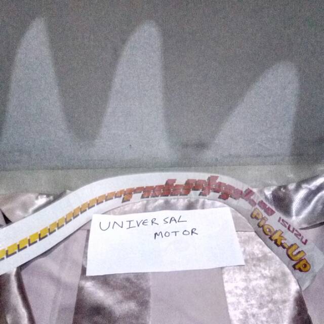 Aksesoris stiker list body isuzu panther pick up,harga sepasang