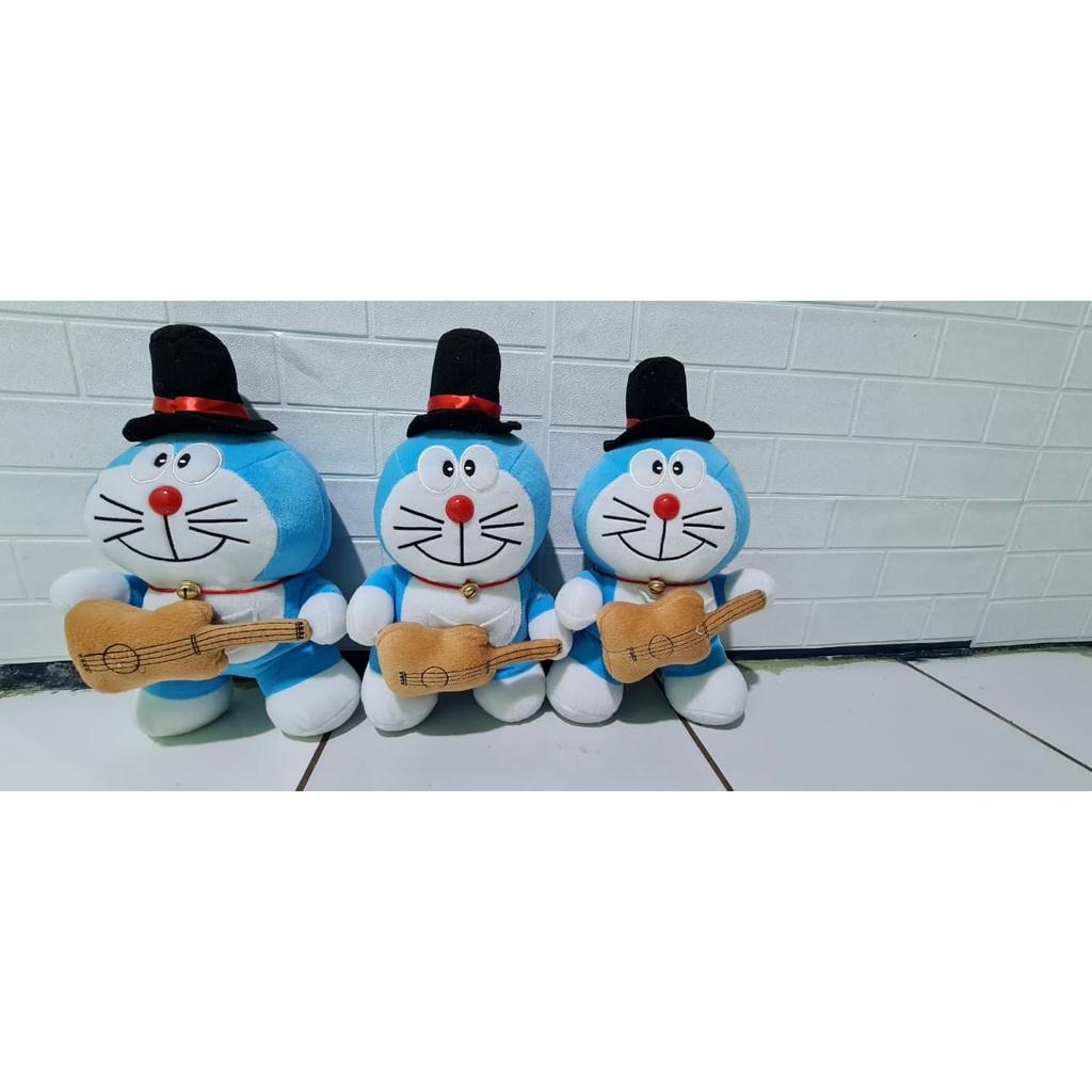 Boneka Doraemon Bergitar Lucu Dan Imut Mainan Anak/Murah Ukuran 35cm/Cocok Untuk Kado Ultah