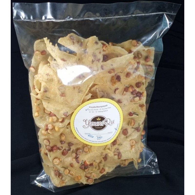 Rempeyek/Peyek Kacang Tanah dan Kacang Hijau 200 gram