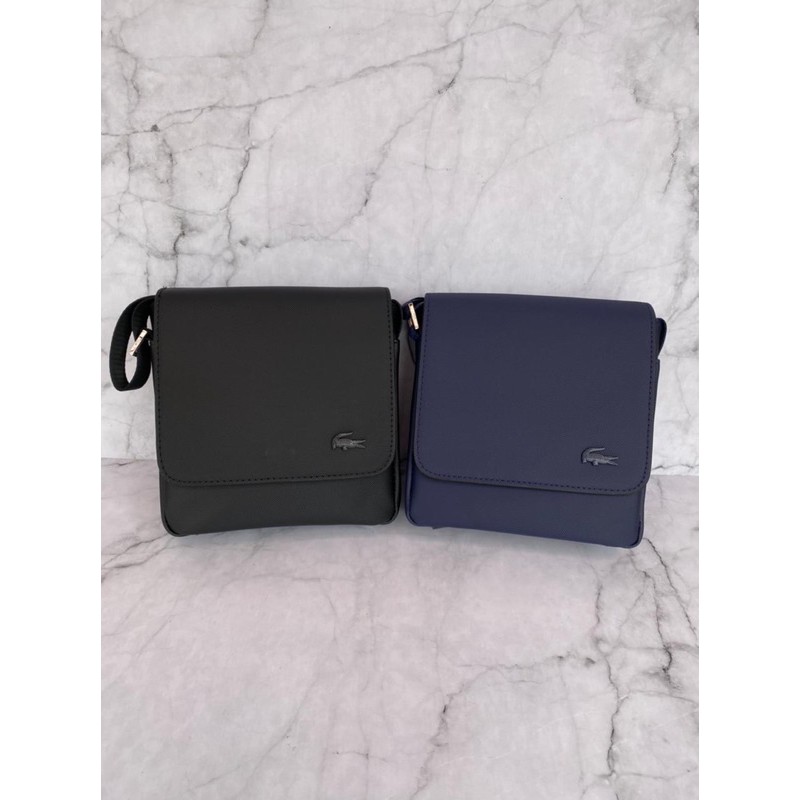 B1245 -  LACOSTE BAG MAN