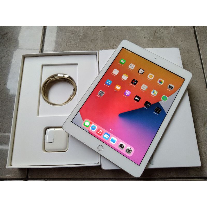 Ipad 5 32gb Wifi Only Fullset Bergaransi | Shopee Indonesia