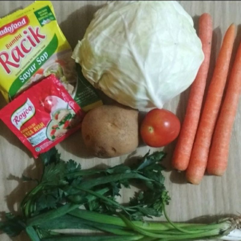 

PAKET SAYUR SOP KUMPLIT