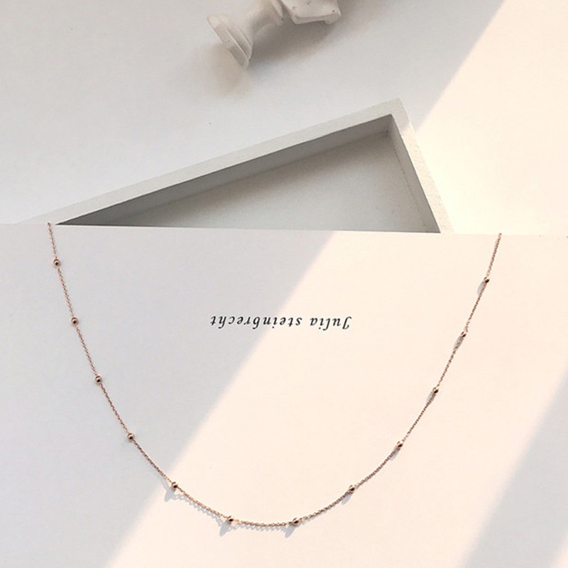 Kalung Choker Rantai Klavikula Bahan Titanium Steel Warna Emas Perak Untuk Wanita