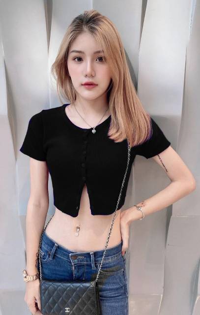 Crop Yeo Button Rajut TA9