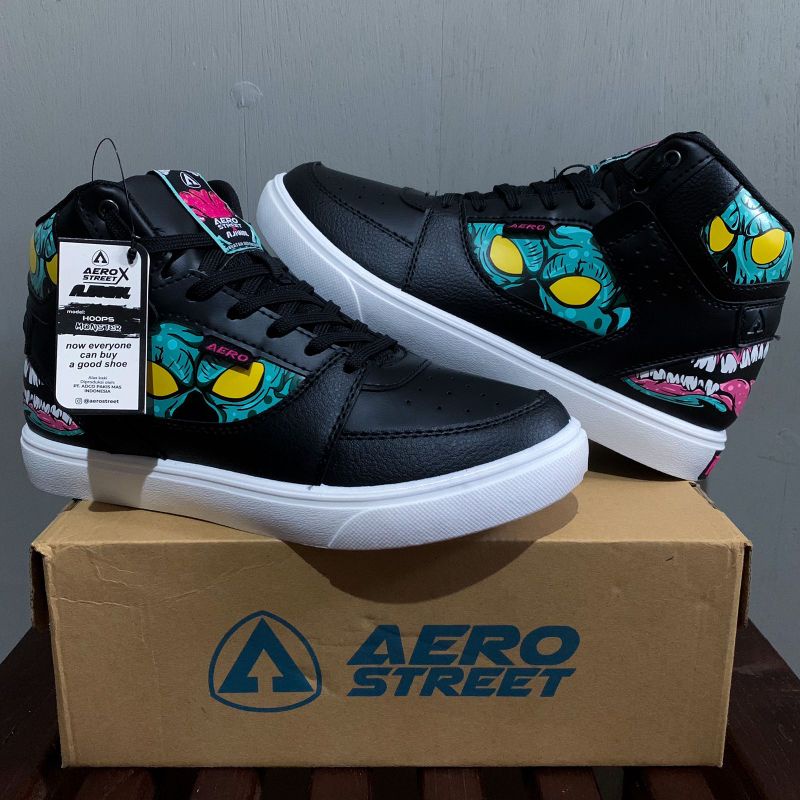 [READY] BNIB Size 41 Aerostreet Hoops x Ajiwal Putih Hitam Tosca