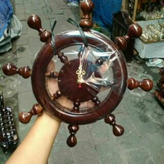 Jam dinding kayu model nahkoda kapal Shopee Indonesia Jam dinding kayu model nahkoda kapal Shopee Indonesia