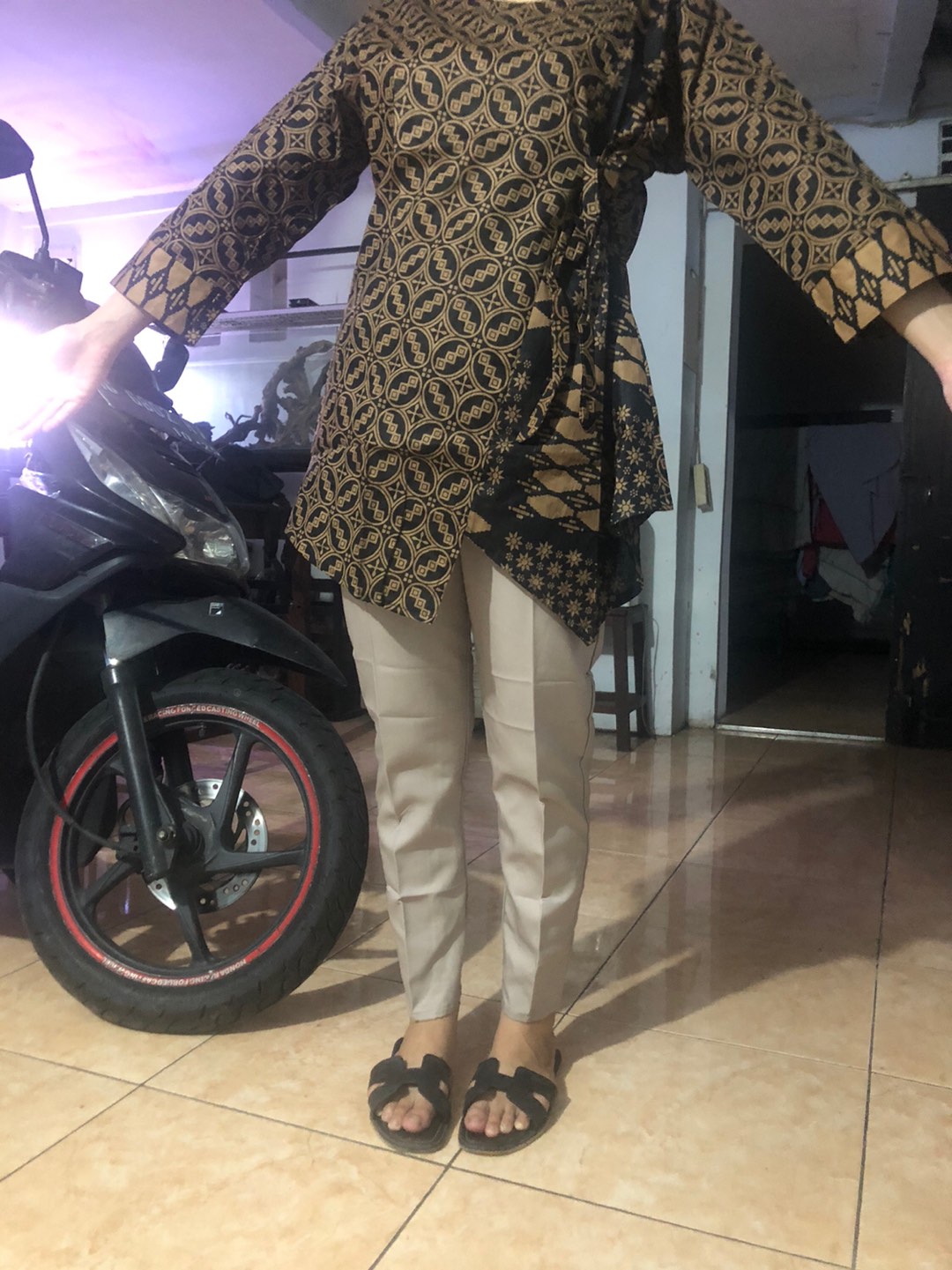 Tey-17 Batik Wanita Asj Sa Hrb026 Kenongo Kemeja Tosca Pendek Blouse Batik Jumputan Sogan