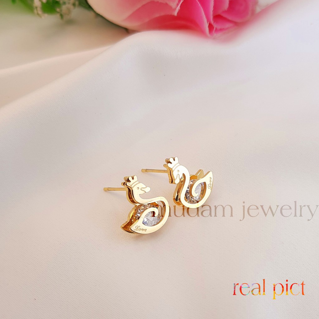 Anting Tusuk Titanium Angsa Dengan Mahkota Diamond Artifisial Warna Rosegold, Gold dan Silver