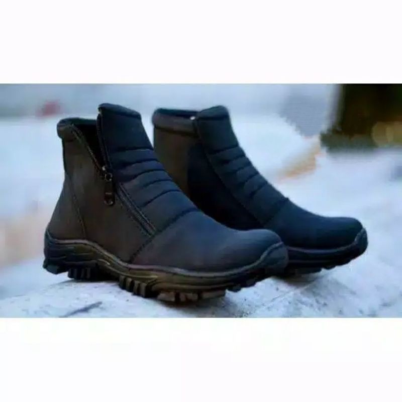 SEPATU SAFETY SEMI BOOTS KICKERS PRIA KULIT BOOT SEfTY BUT SEPTI BUTS SEVTI BOT SEPTY BOTS SEFTY