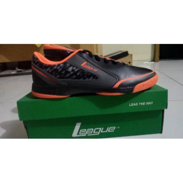 Sepatu Futsal League Leviathan
