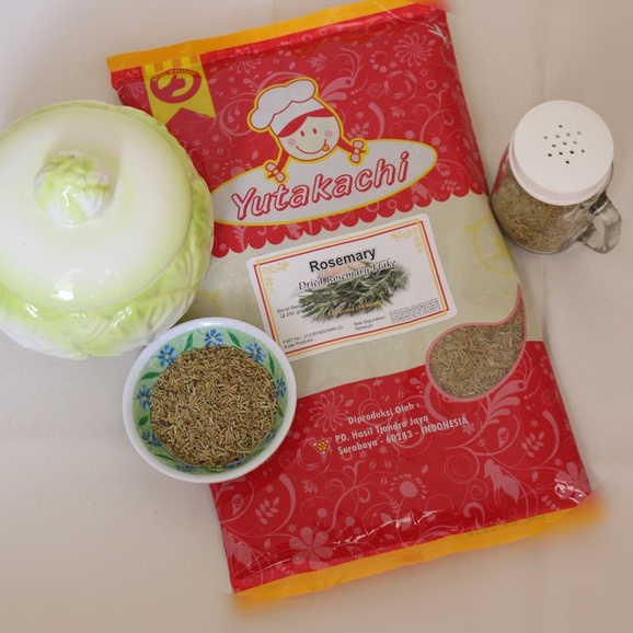 

daun kering rosemary rosemary flake by yutakachi 250gr