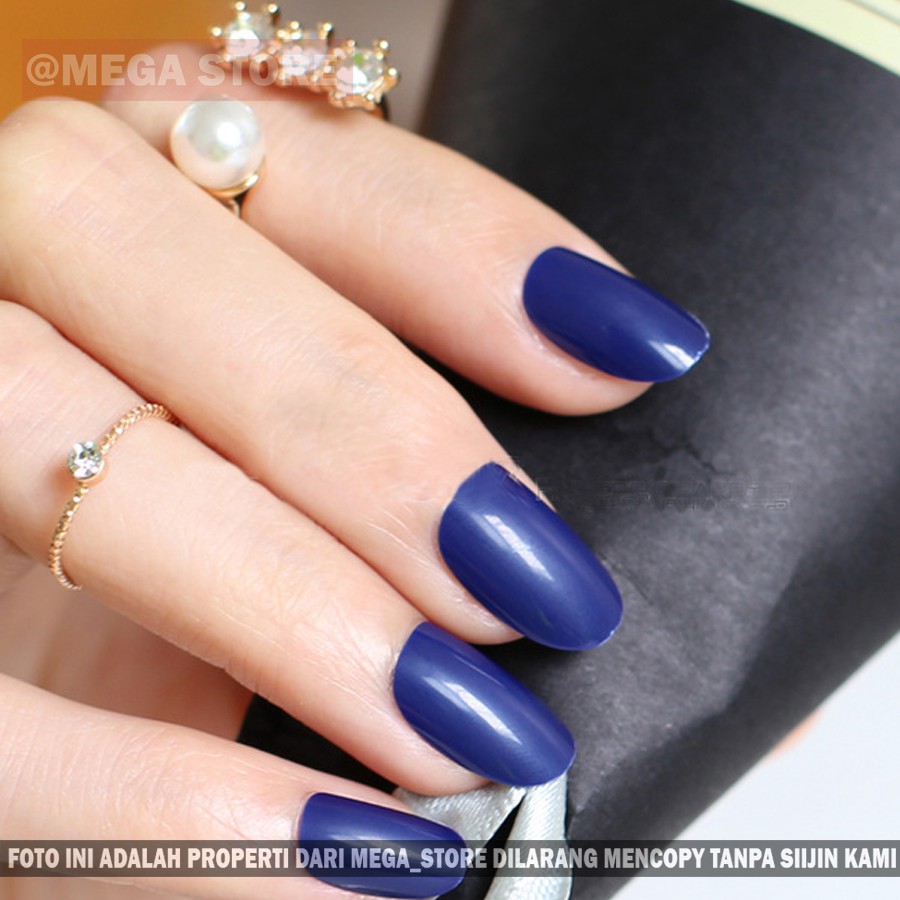 OVAL SHORT GLOSSY NAVY FAKE NAIL / KUKU PALSU / NAILS / NAIL POLISH / NAIL ART / KUKU WEDDING PESTA