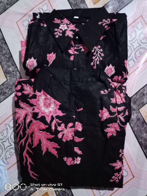 Couple Batik 2525 Couple Sogan Wara Baru Terbaru Sumber Rejeki