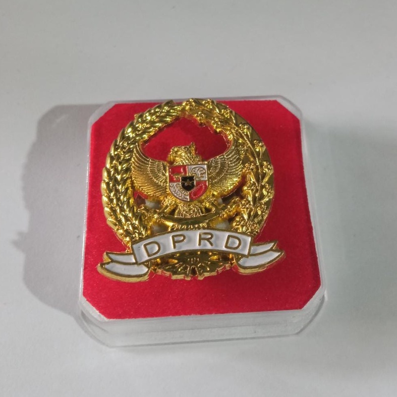 Pin DPRD Emas - Pin DPRD Mahnet - Pin DPRD trbaru