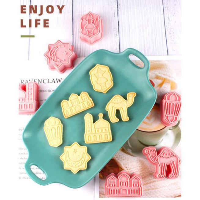 

Cookies Cutter Set Pink Edisi Idul Fitri / Cetakan Biskuit Lebaran - 1 Set Terbaru
