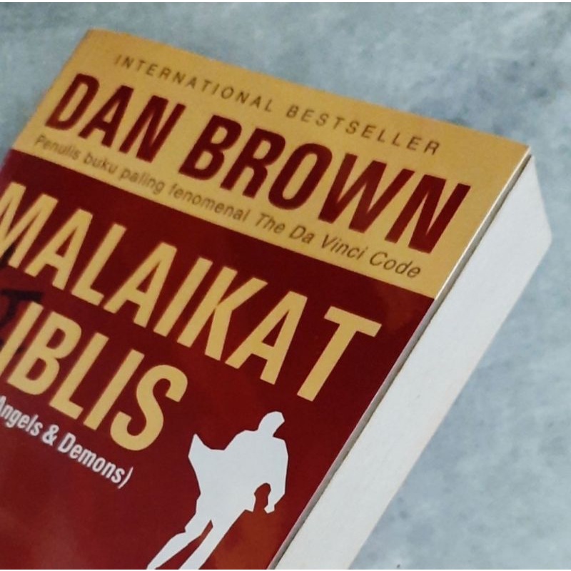 Malaikat dan Iblis-Dan Brown