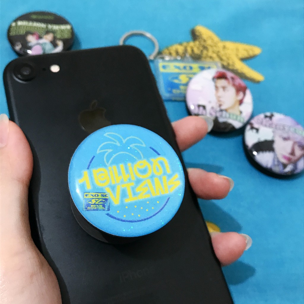 E X O-SC 1 BILLION VIEWS KEYCHAIN &amp; POPSOCKET/GRIPTOK (SEHUN&amp;CHANYEOL GOODS SET | READY STOCK)